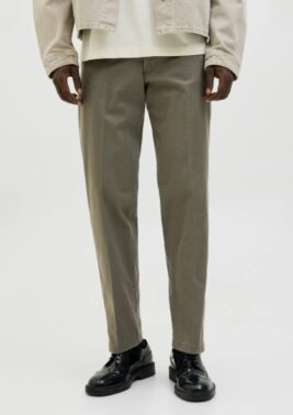 Relaxed Fit Trousers (Jack and Jones)